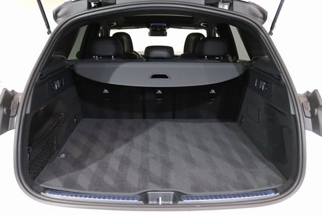 Used 2025 Mercedes-Benz GLC 300 4MATIC image 29