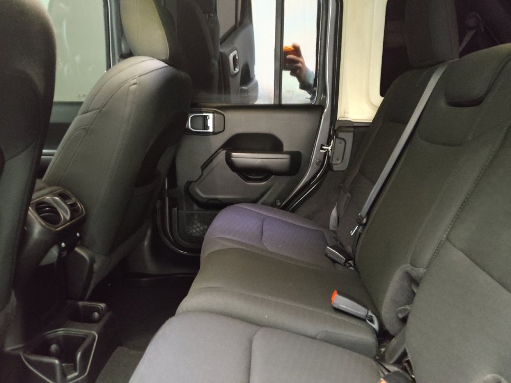 Used 2020 Jeep Wrangler Unlimited Sport S image 18