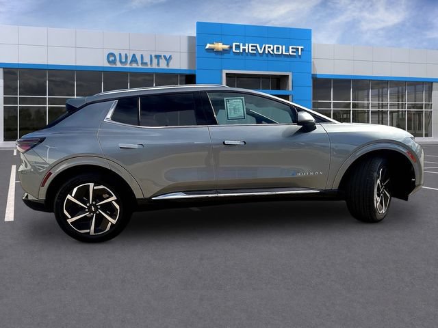 Certified 2024 Chevrolet Equinox EV LT FWD image 8
