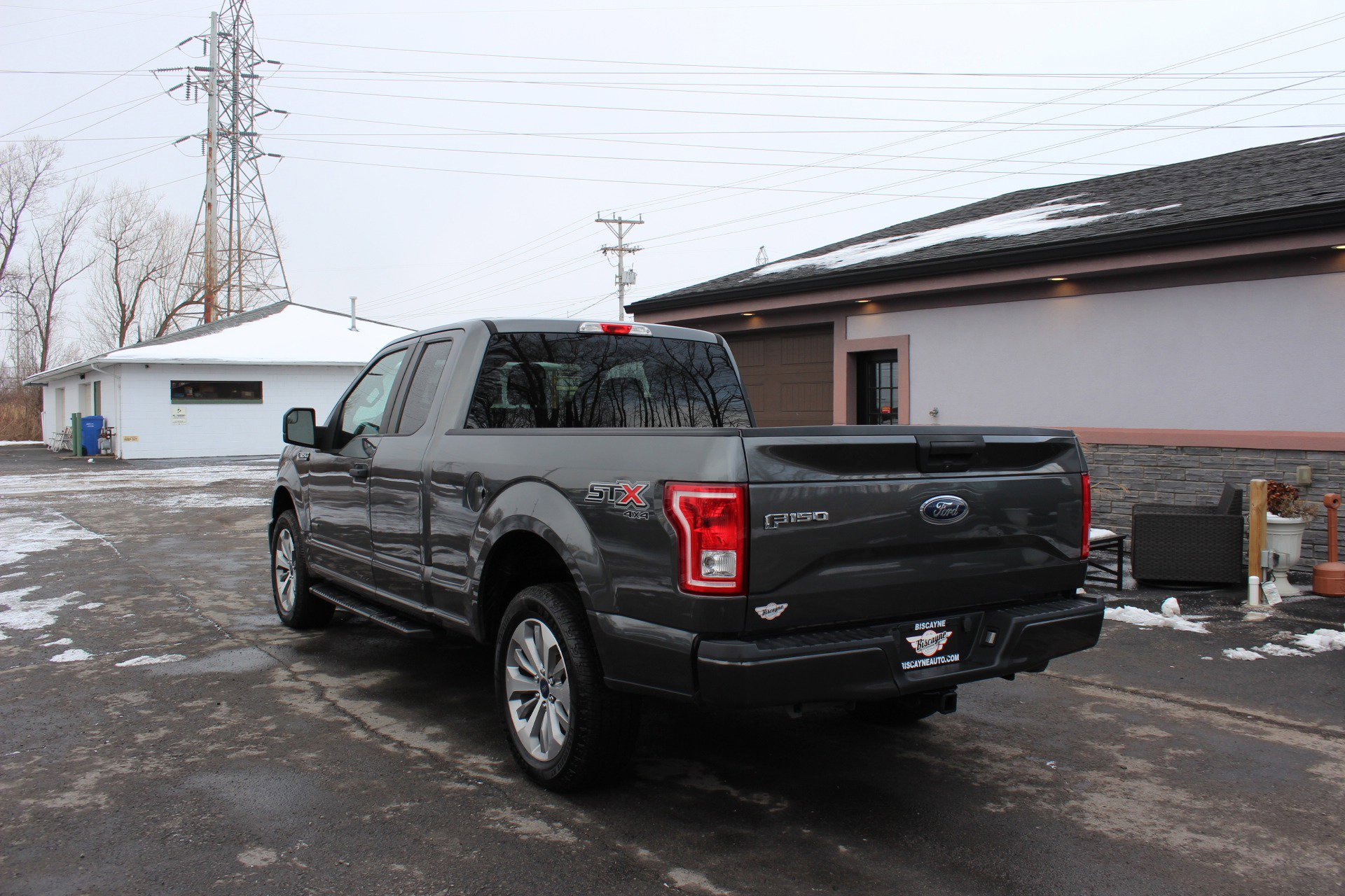 Used 2017 Ford F150 XL w/ Equipment Group 101A Mid image 8