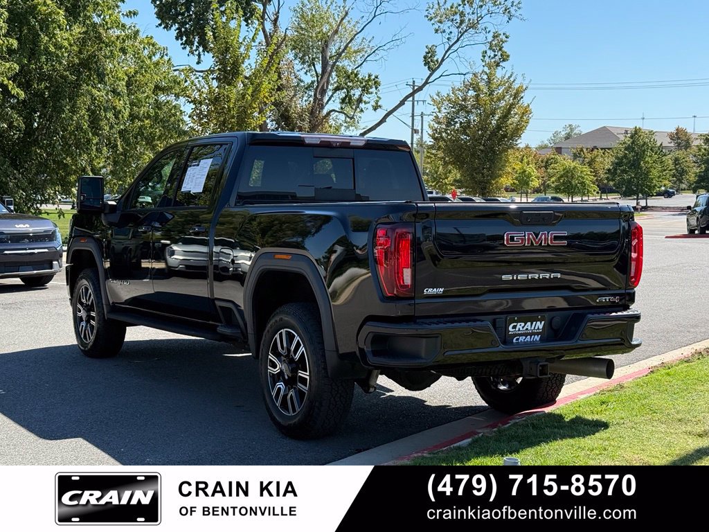 Used 2021 GMC Sierra 2500 AT4 w/ AT4 Premium Plus Package AWD/4WD image 5