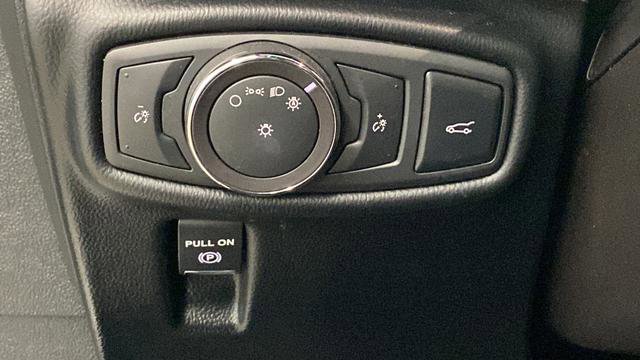 Used 2017 Lincoln MKX Select w/ Select Plus Package AWD/4WD image 30