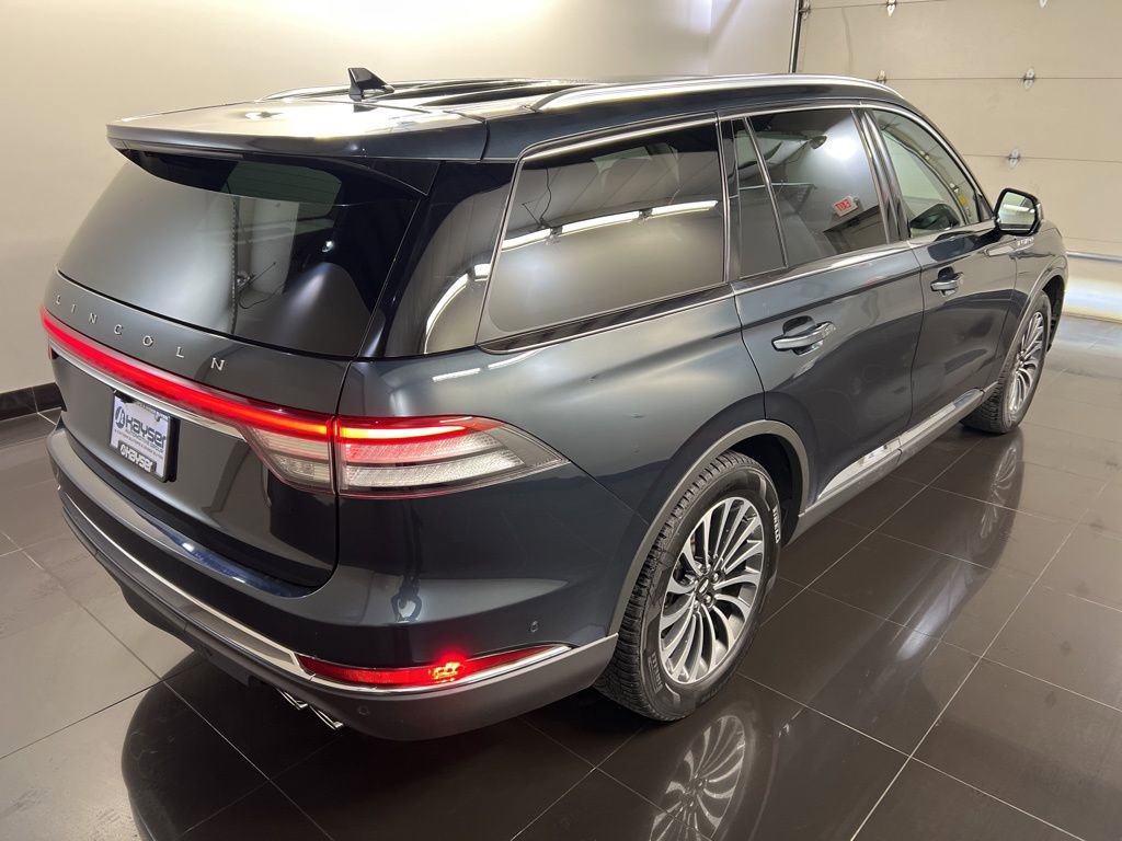 Used 2022 Lincoln Aviator Reserve w/ Equipment Group 201A image 6