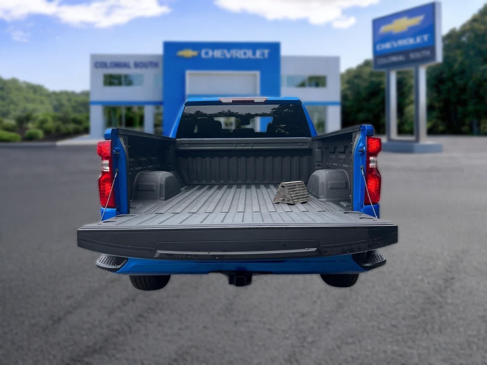 Certified 2026 Chevrolet Silverado 1500 Custom AWD/4WD image 35