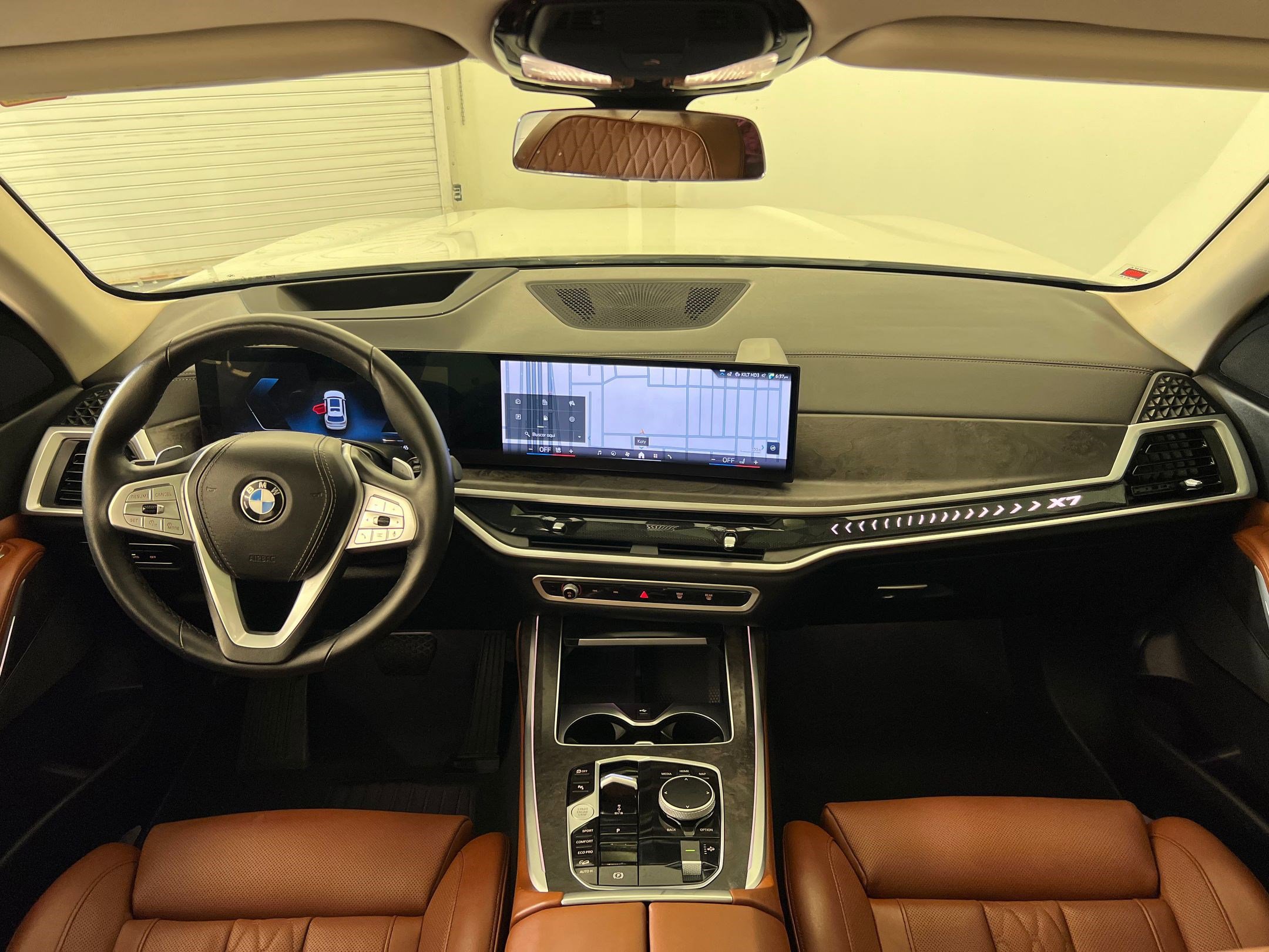 Used 2025 BMW X7 xDrive40i image 16