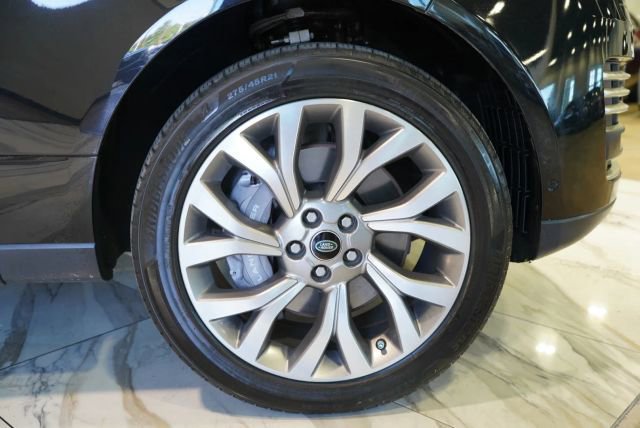 Used 2021 Land Rover Range Rover Autobiography AWD/4WD image 33