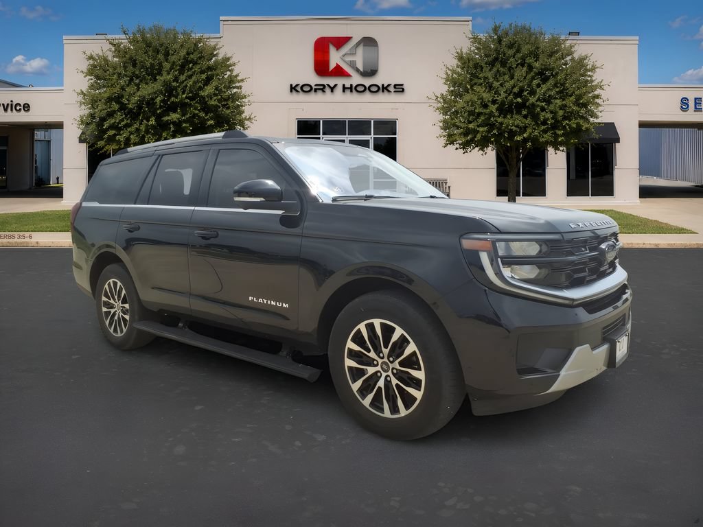 Used 2025 Ford Expedition Platinum AWD/4WD image 5
