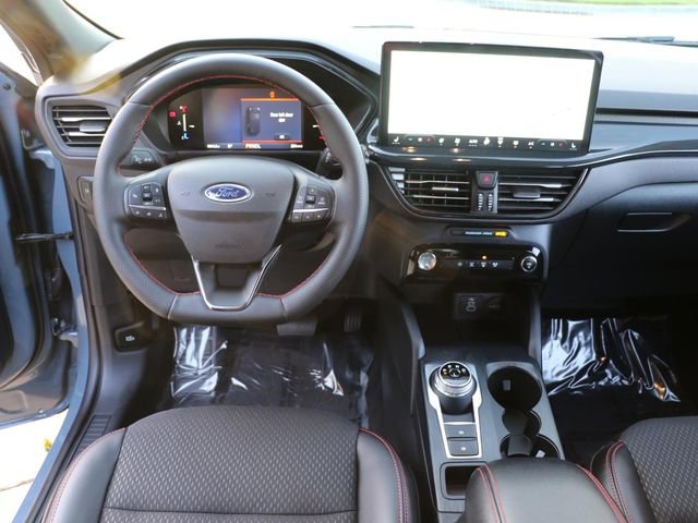Used 2025 Ford Escape ST-Line w/ Equipment Group 301A FWD image 17