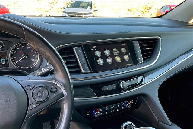 Used 2018 Buick Enclave Premium w/ Experience Buick Package image 6
