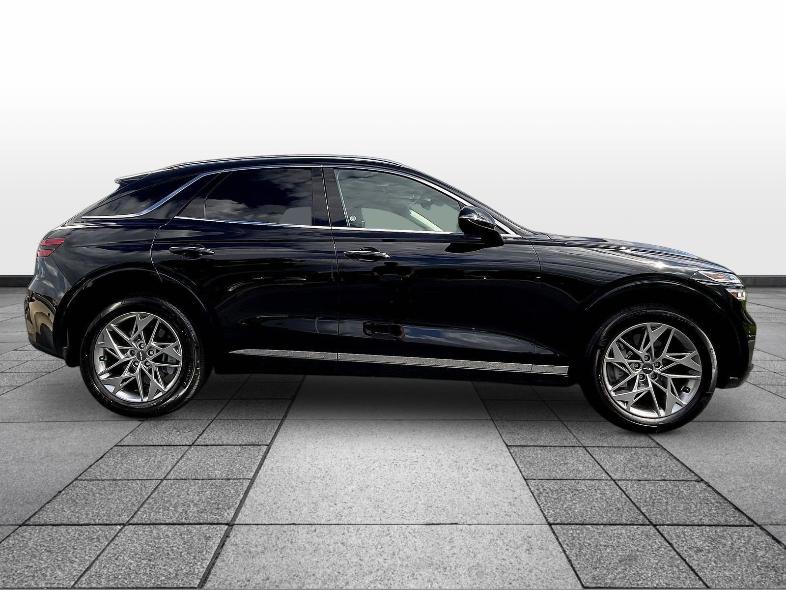 Used 2023 Genesis GV70 2.5T w/ Advanced Package AWD/4WD image 4
