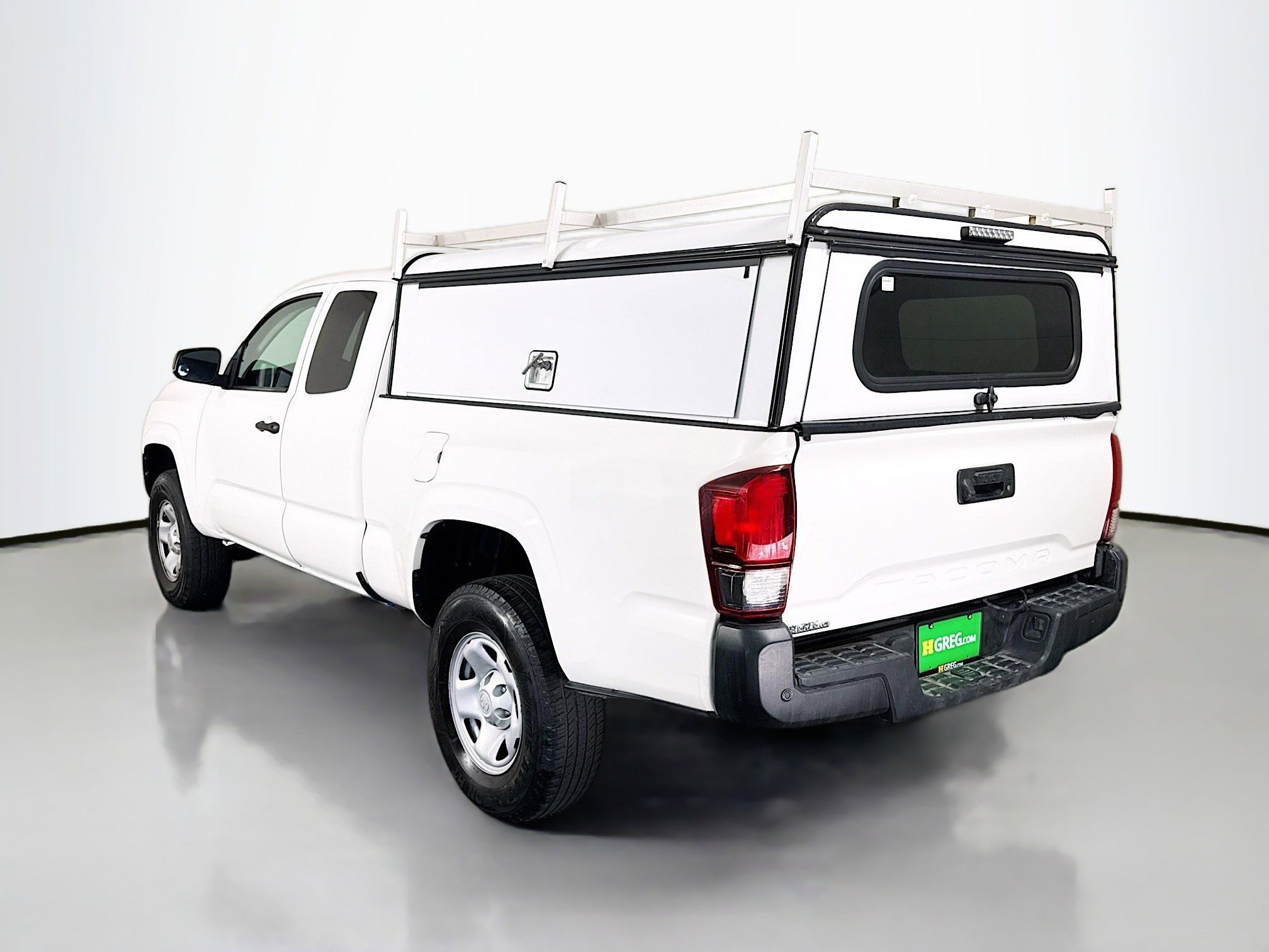 Used 2021 Toyota Tacoma SR RWD image 7