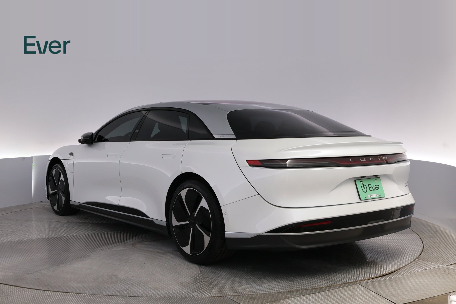 Used 2024 Lucid Air Touring AWD/4WD image 17