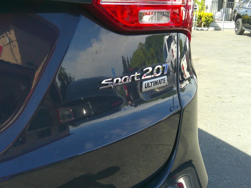 Used 2016 Hyundai Santa Fe Sport 2.0T w/ Option Group 05 FWD image 7