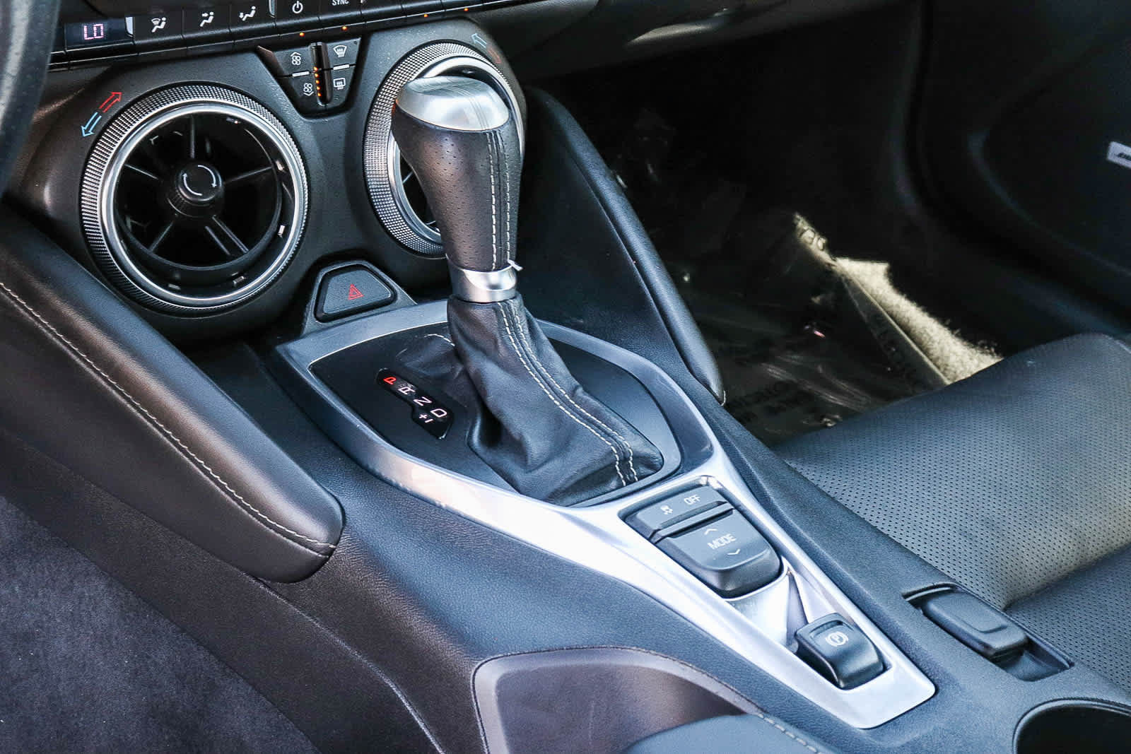Used 2018 Chevrolet Camaro SS w/ Redline Edition RWD image 22