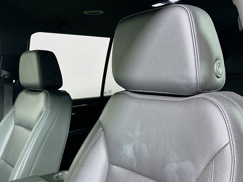 Used 2025 Chevrolet Tahoe Z71 AWD/4WD image 18
