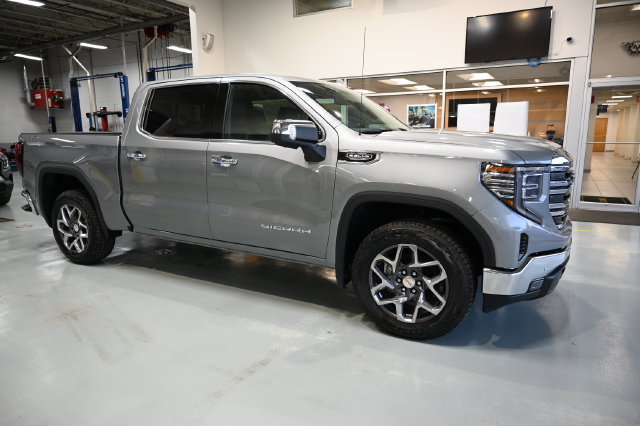 New 2026 GMC Sierra 1500 SLT AWD/4WD image 4