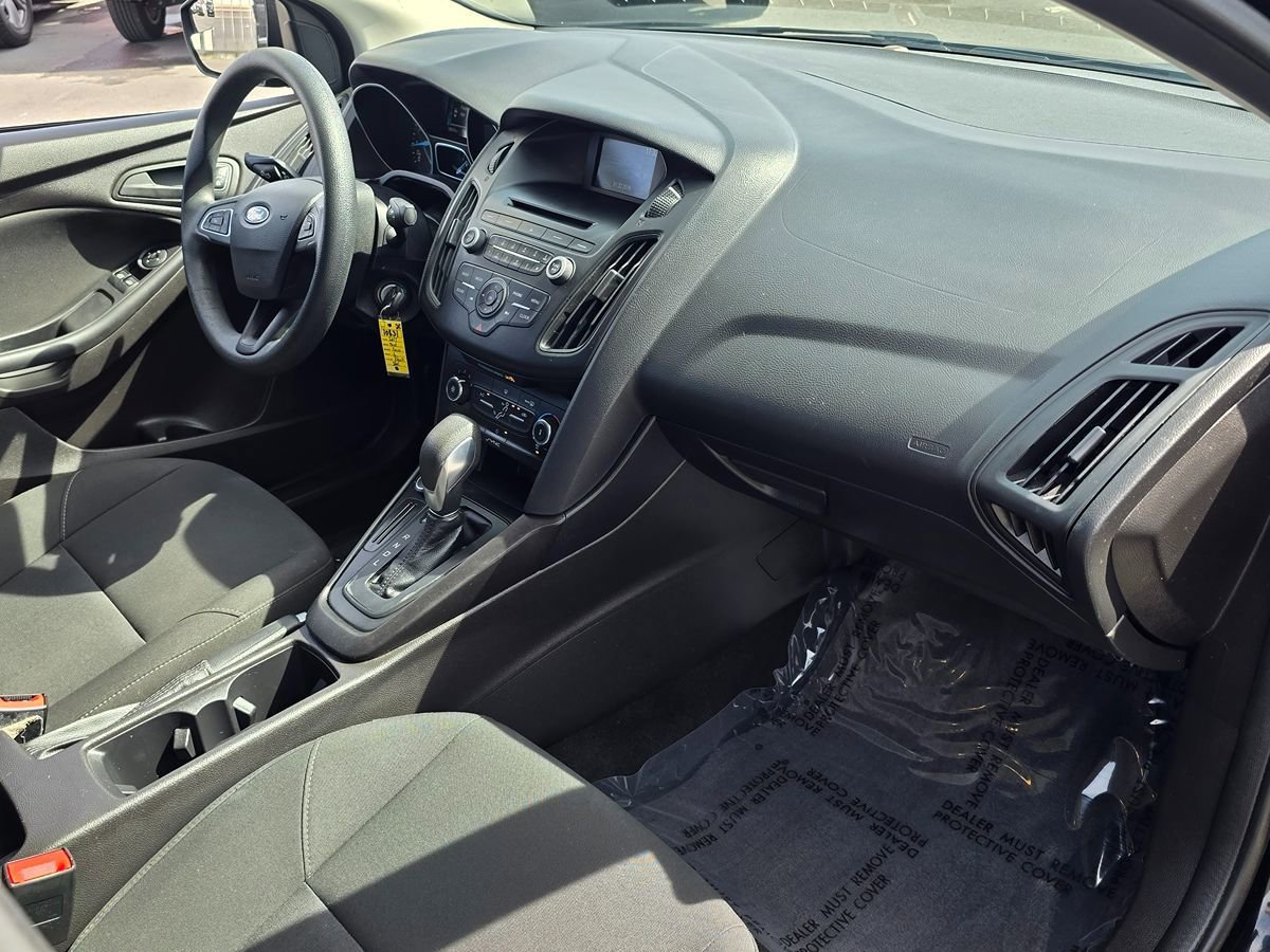 Used 2017 Ford Focus S image 8