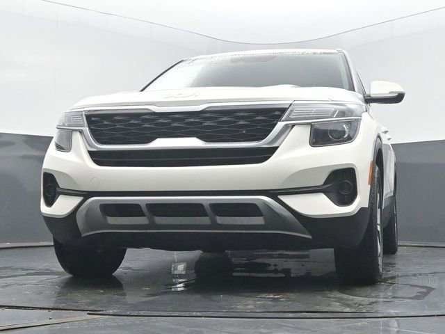 Used 2022 Kia Seltos EX AWD/4WD image 46