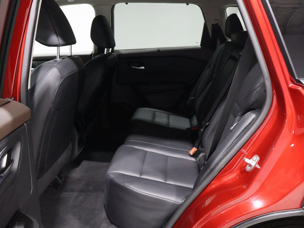 Used 2023 Nissan Rogue SV w/ SV Premium B Package image 20