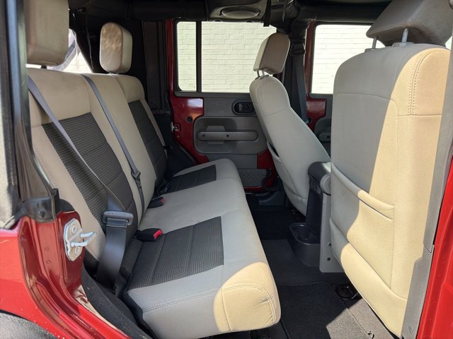 Used 2010 Jeep Wrangler Unlimited Rubicon w/ Trailer Tow Group AWD/4WD image 10