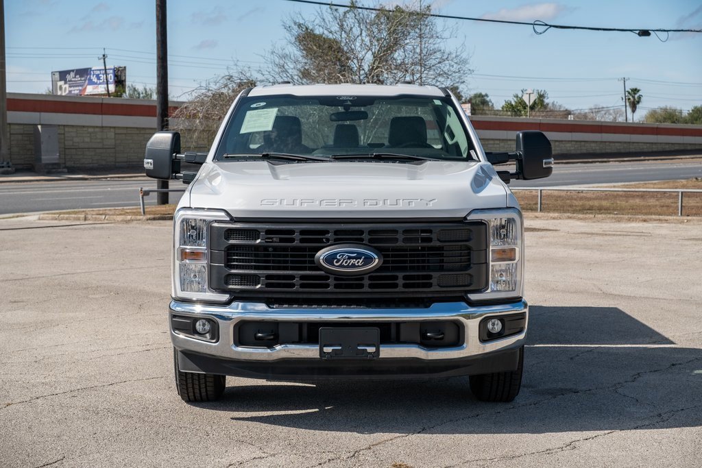 Used 2024 Ford F250 XL w/ XL Chrome Package image 2