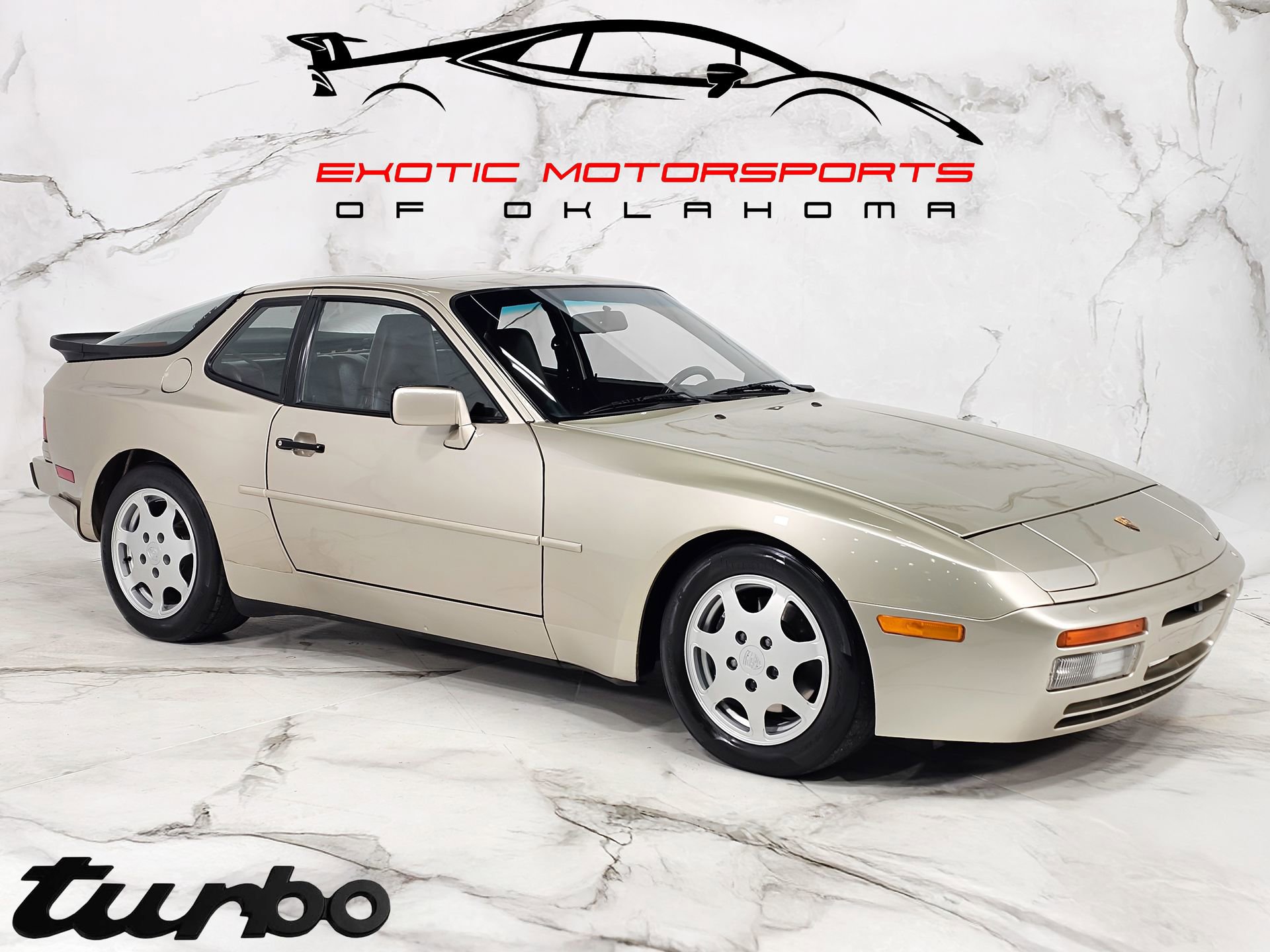 Used 1989 Porsche 944 Turbo image 1