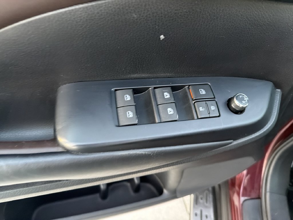 Used 2019 Toyota Highlander XLE AWD/4WD image 10