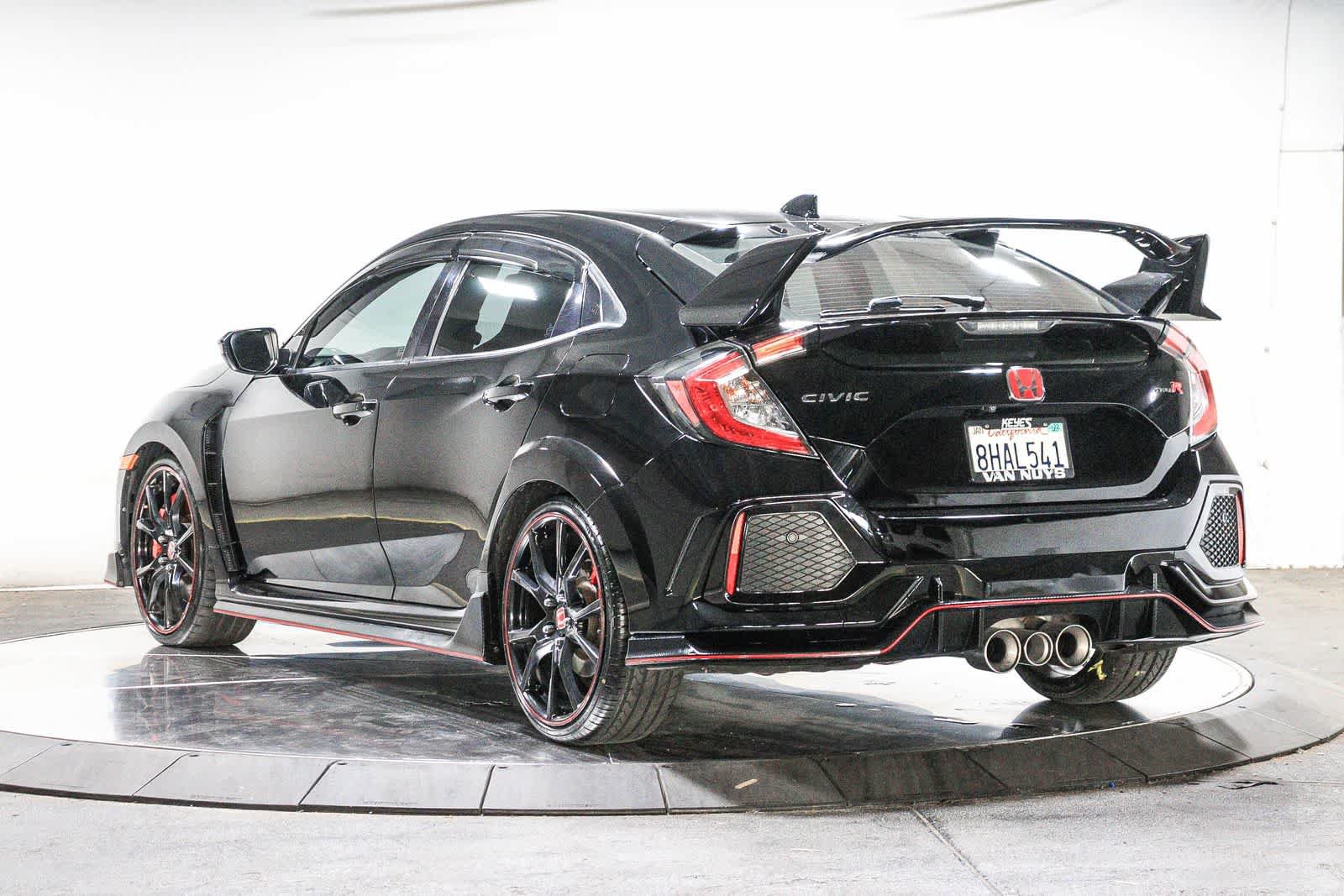Used 2019 Honda Civic Type R image 2