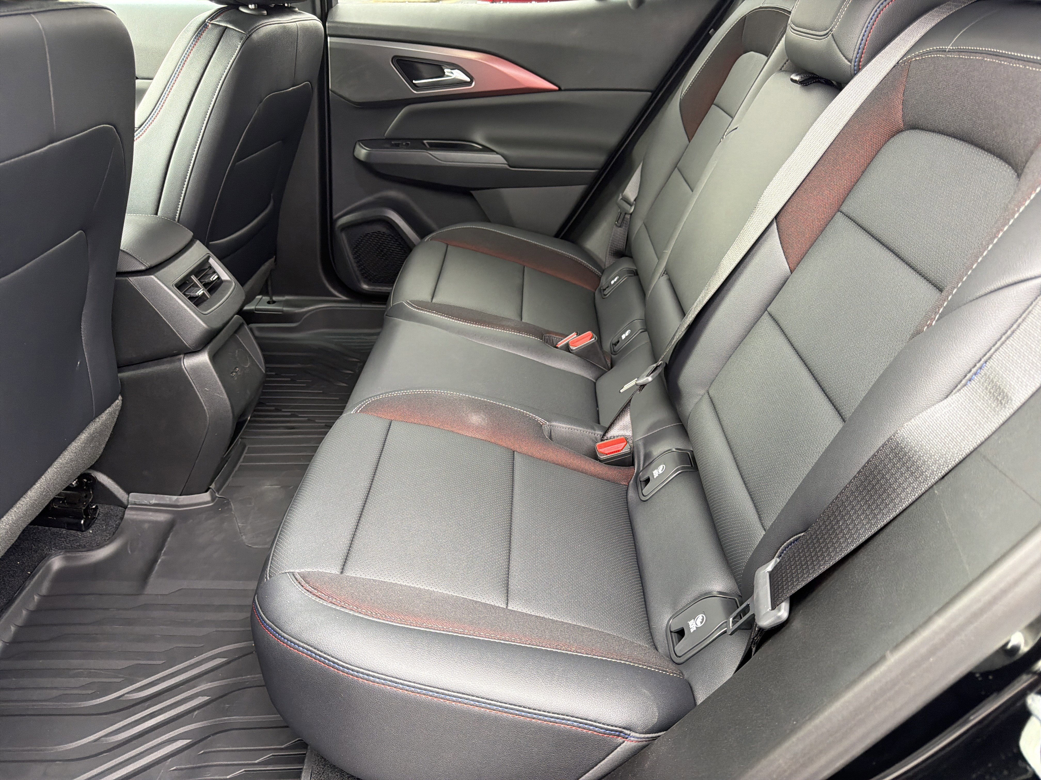 New 2026 Chevrolet Equinox EV RS image 22