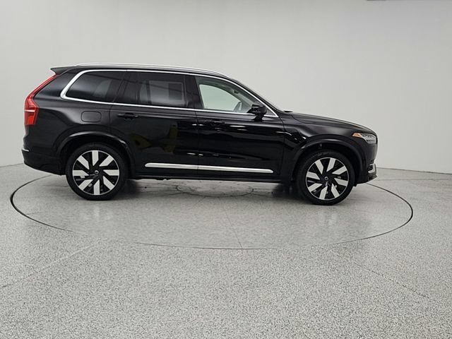 Certified 2025 Volvo XC90 T8 Plus w/ Protection Package Premier AWD/4WD image 4