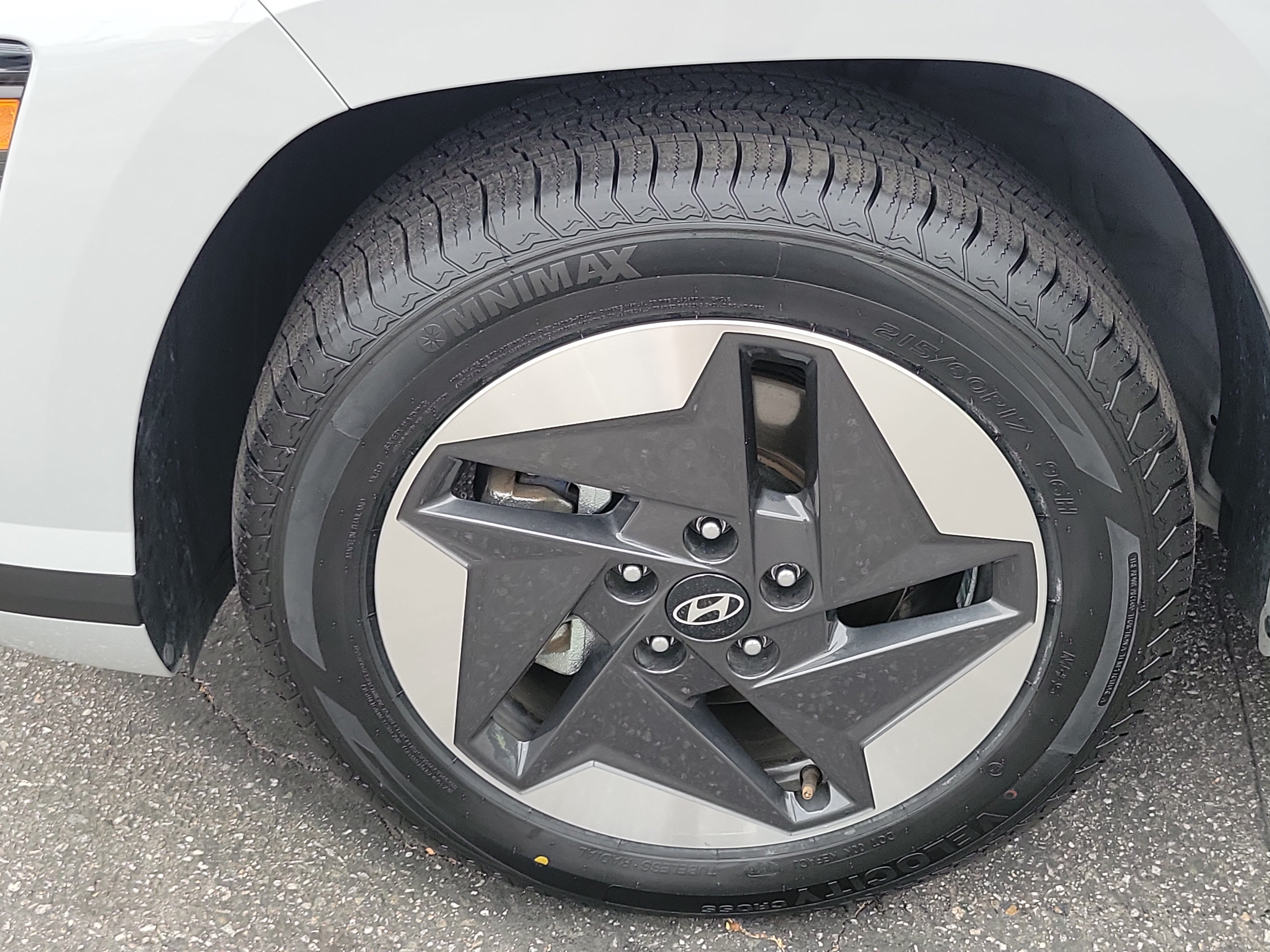 Certified 2024 Hyundai Kona SEL FWD image 7