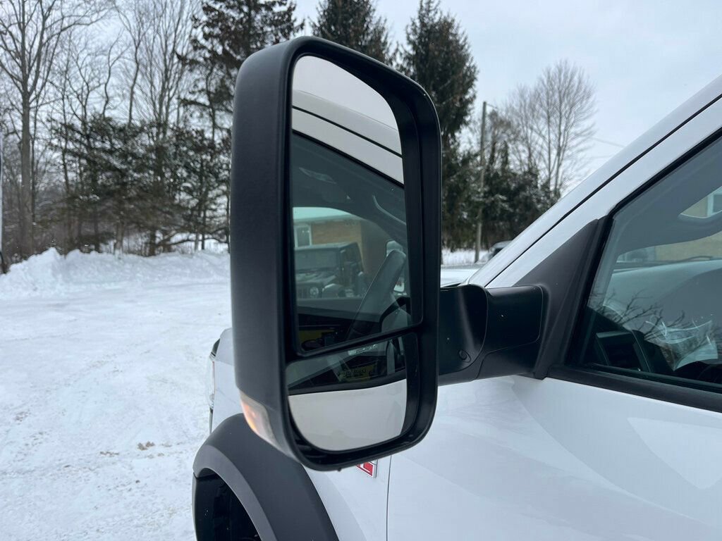 Used 2022 RAM 4500 Tradesman RWD image 17