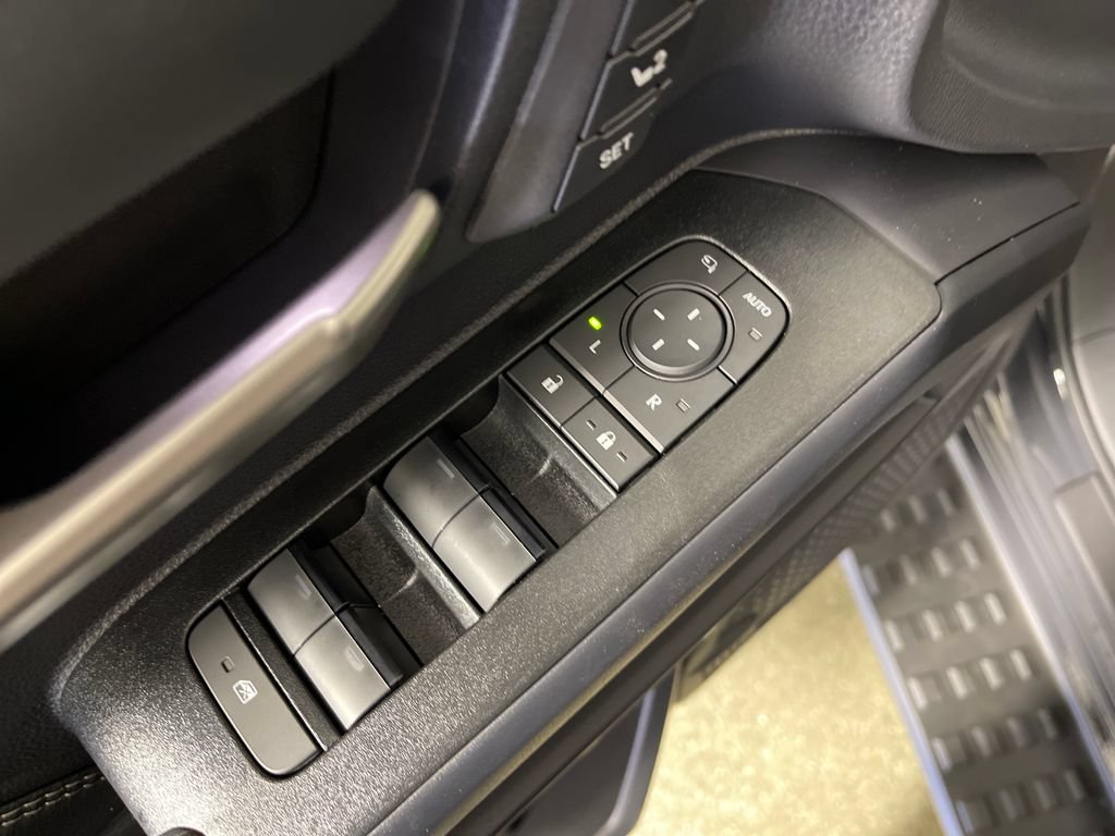 New 2026 Toyota 4Runner Limited AWD/4WD image 16