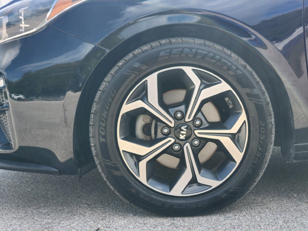 Used 2020 Kia Forte LXS FWD image 8