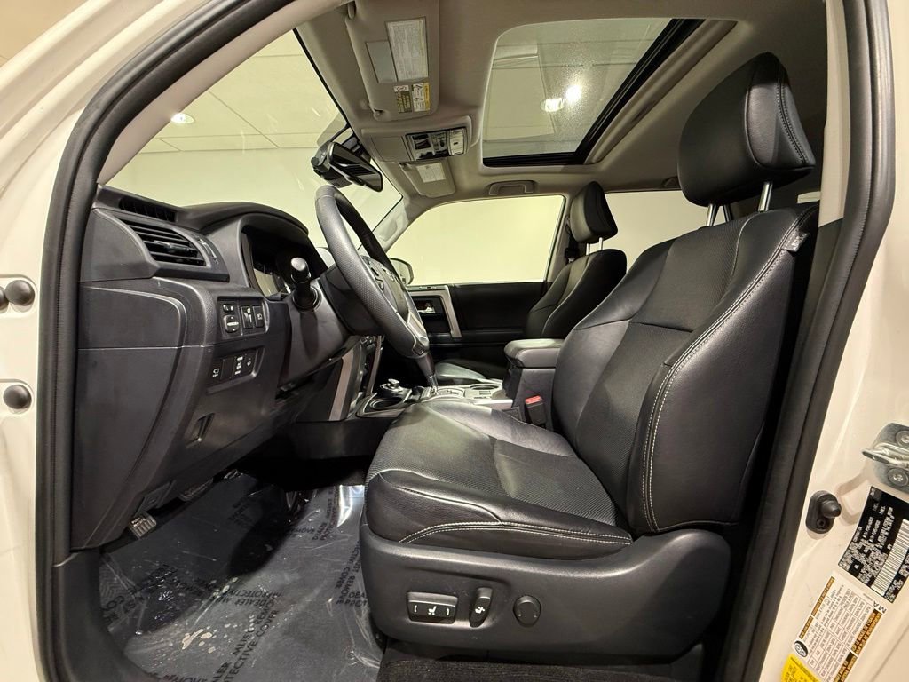 Certified 2022 Toyota 4Runner Limited AWD/4WD image 13