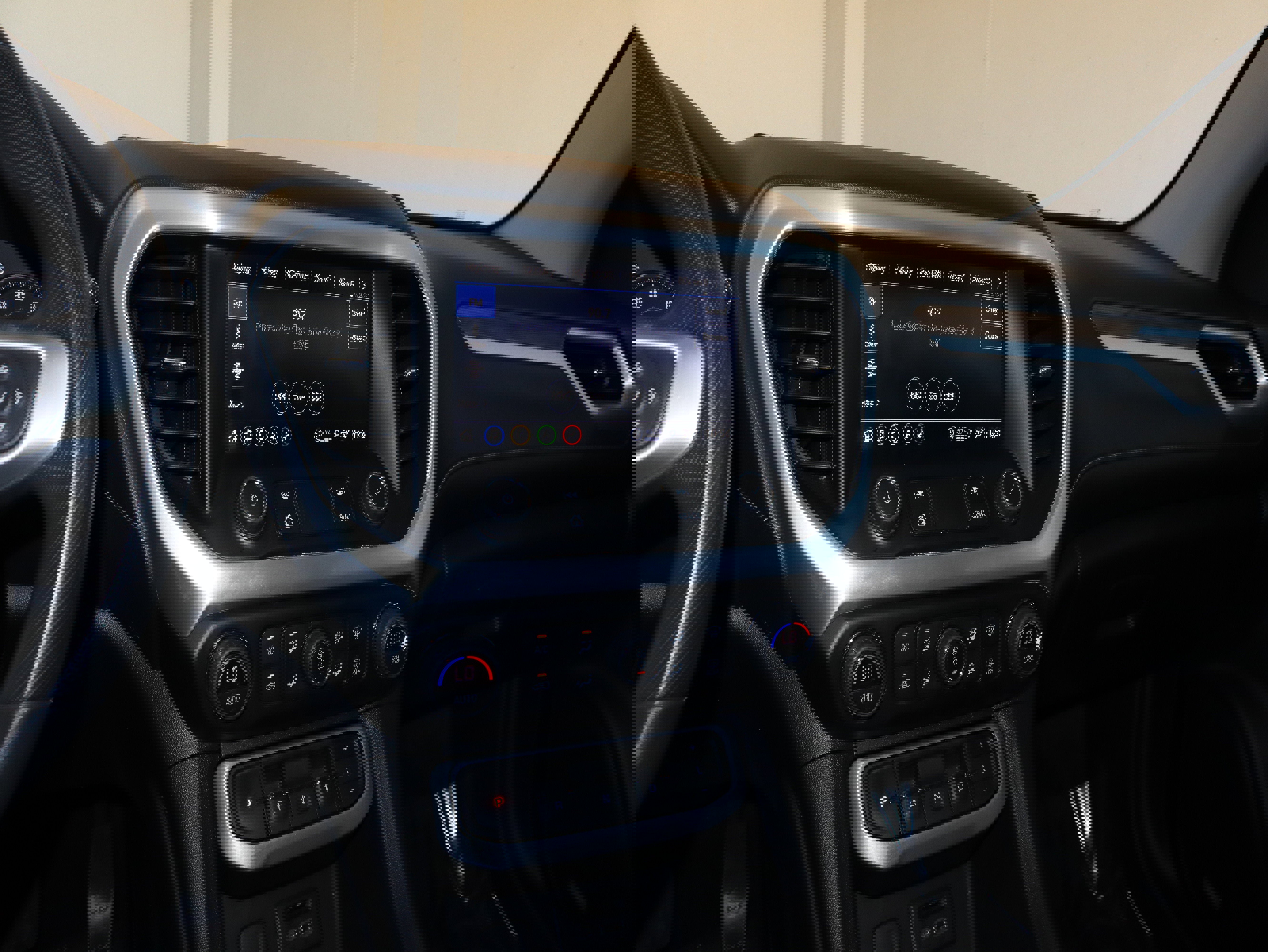 Used 2023 GMC Acadia SLE w/ Driver Convenience Package image 26