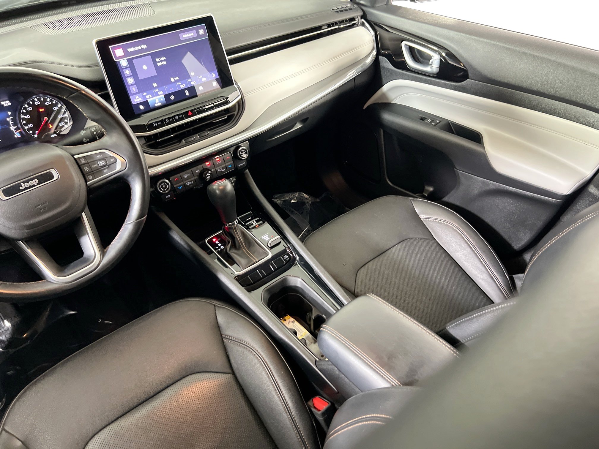 Used 2022 Jeep Compass Limited AWD/4WD image 21