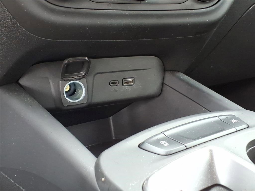 Certified 2024 Chevrolet Trax LS w/ LS Convenience Package image 27