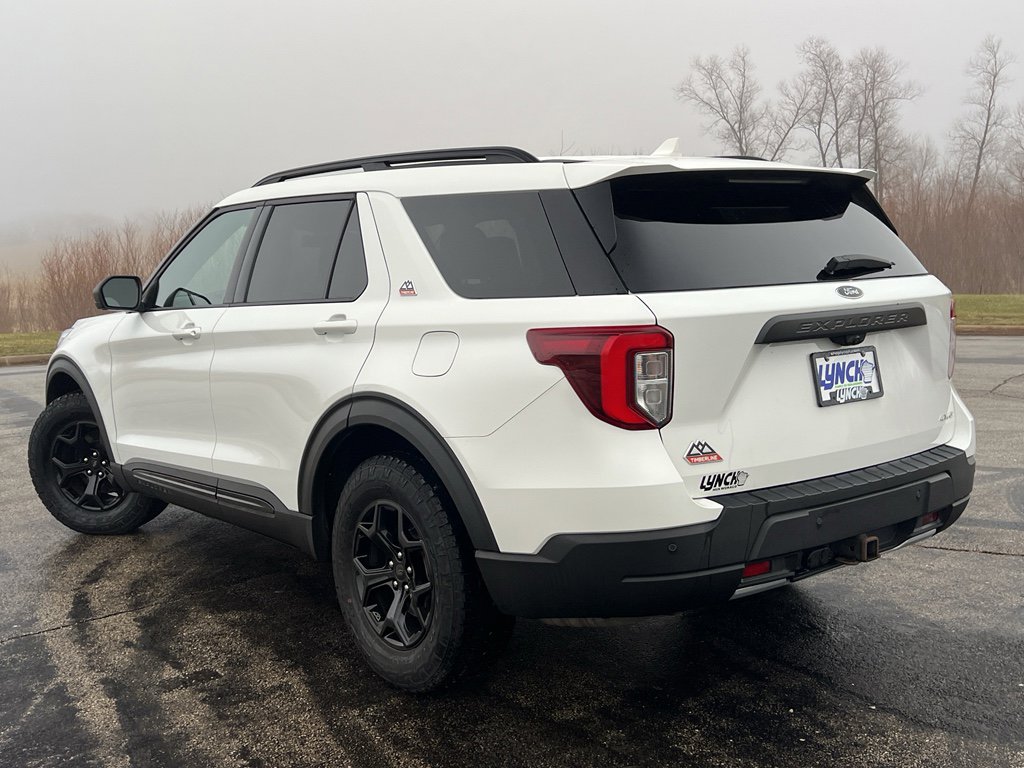 Used 2022 Ford Explorer Timberline image 2