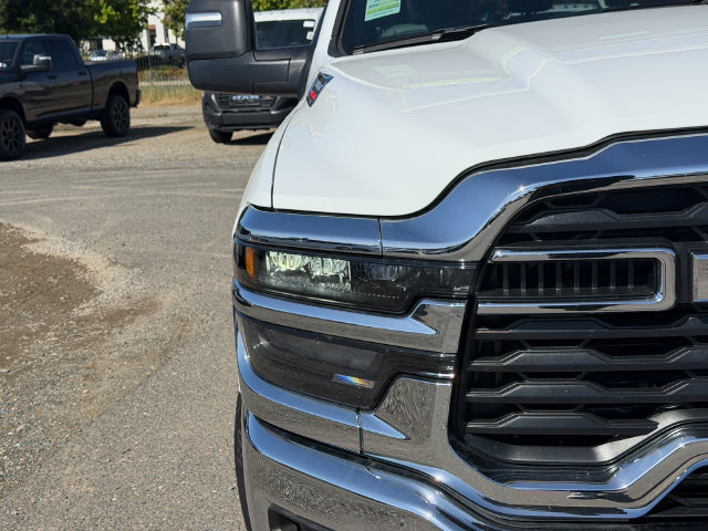 New 2026 RAM 3500 Tradesman w/ Chrome Appearance Group A AWD/4WD image 5