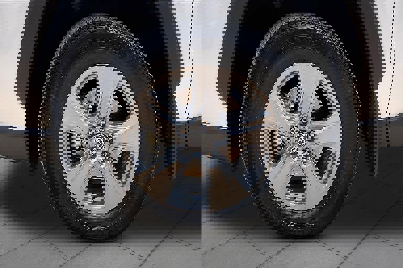 Used 2025 Toyota RAV4 LE AWD/4WD image 11