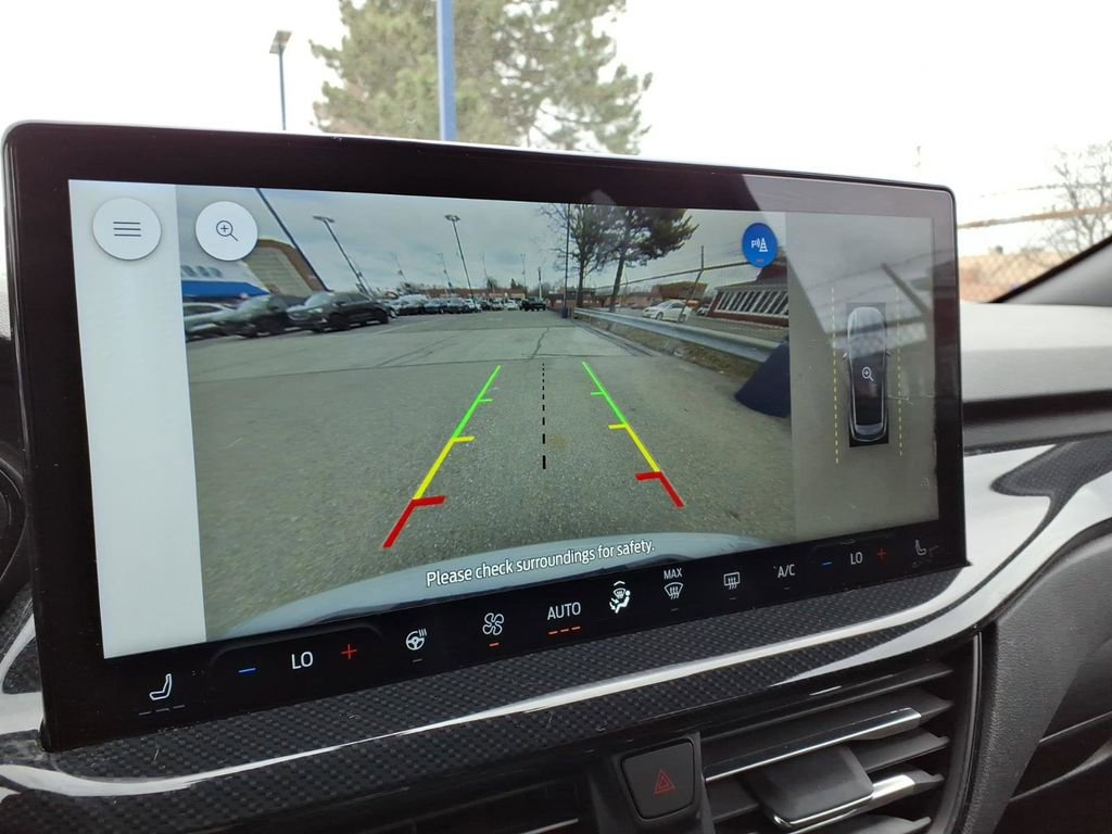 Certified 2023 Ford Escape ST-Line Elite AWD/4WD image 19