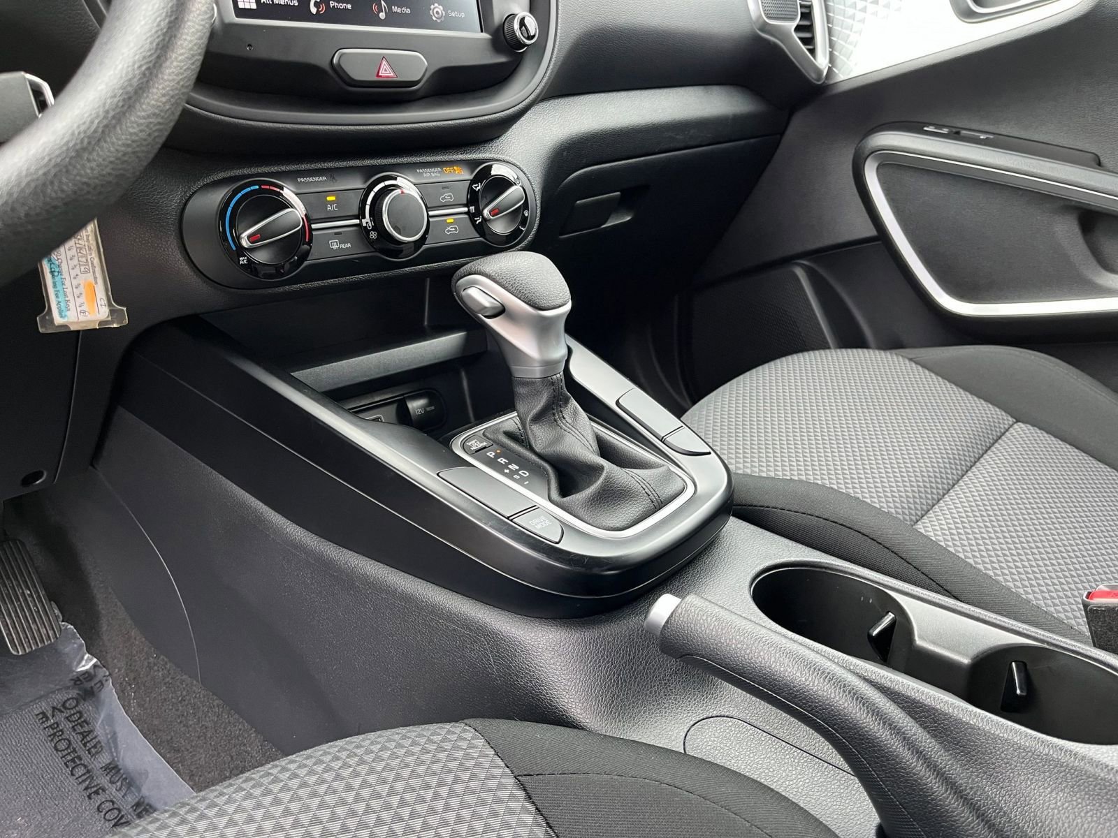 Used 2025 Kia Soul LX w/ LX Technology Package image 39