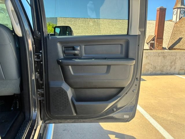 Used 2016 RAM 2500 Tradesman w/ Chrome Appearance Group AWD/4WD image 18