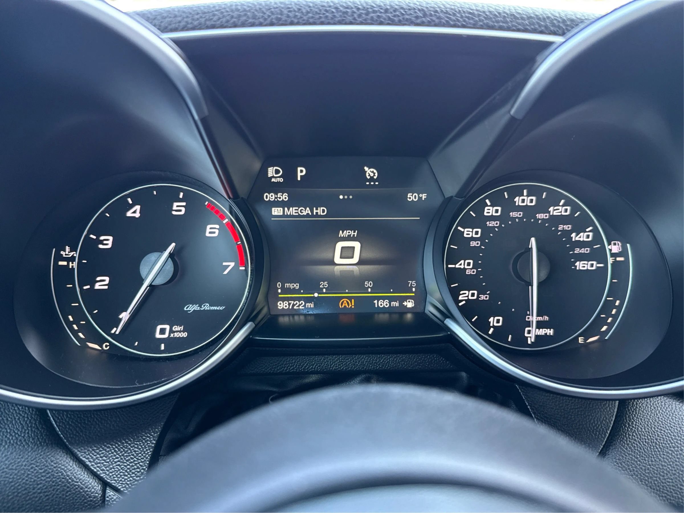 Used 2018 Alfa Romeo Giulia RWD image 17