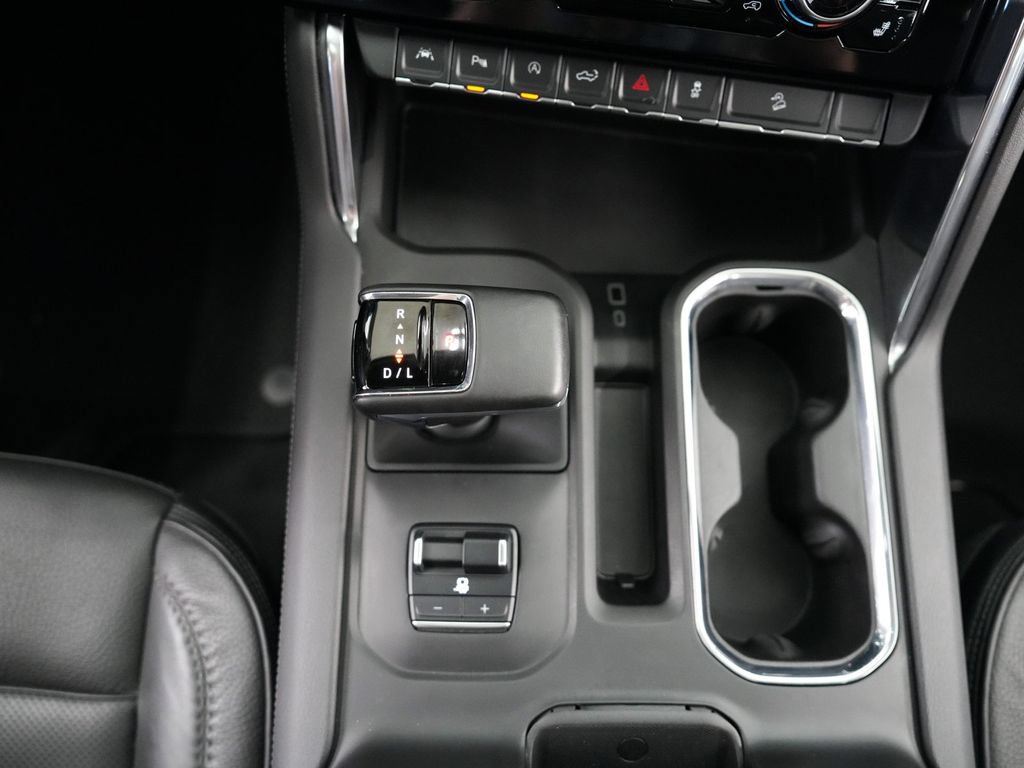 Used 2025 GMC Sierra 1500 Denali AWD/4WD image 28