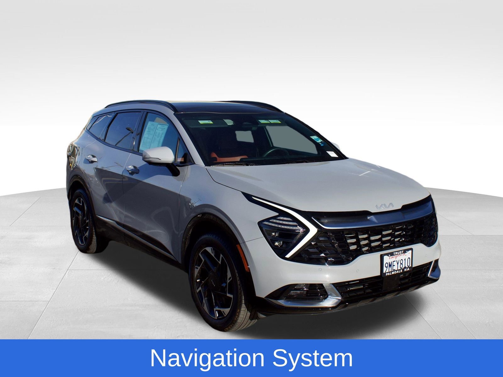 Used 2024 Kia Sportage SX AWD/4WD image 2