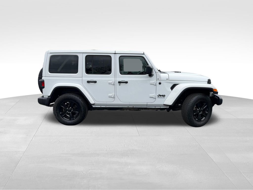Used 2023 Jeep Wrangler Altitude image 9