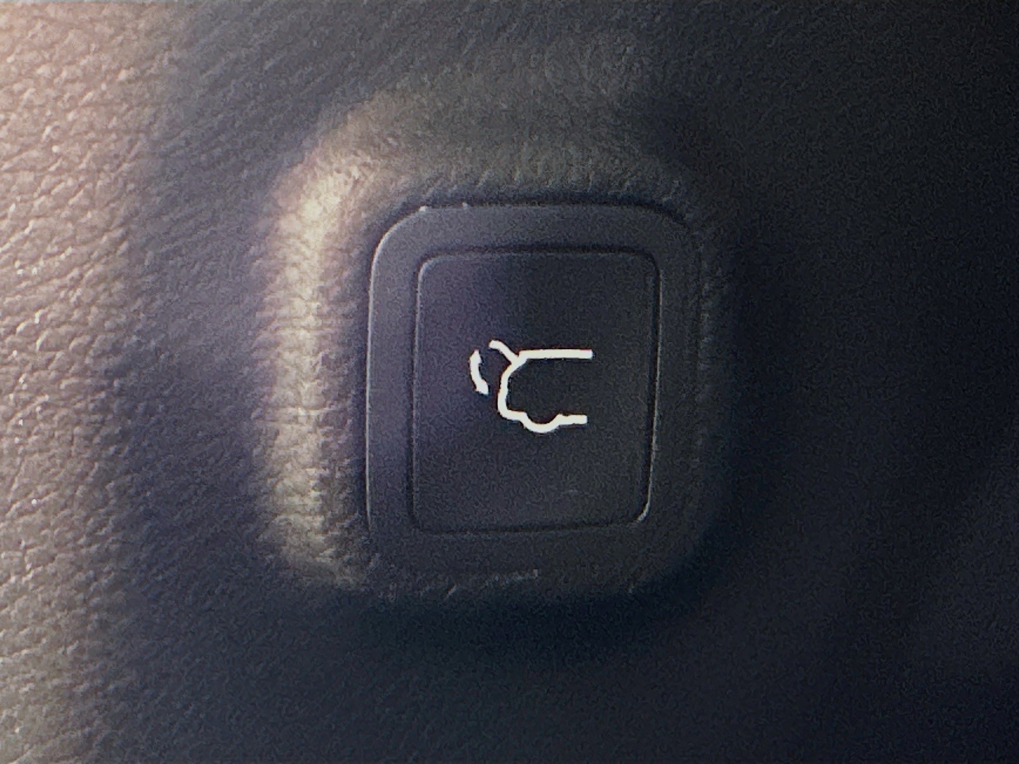 Used 2022 Jeep Cherokee Limited image 30