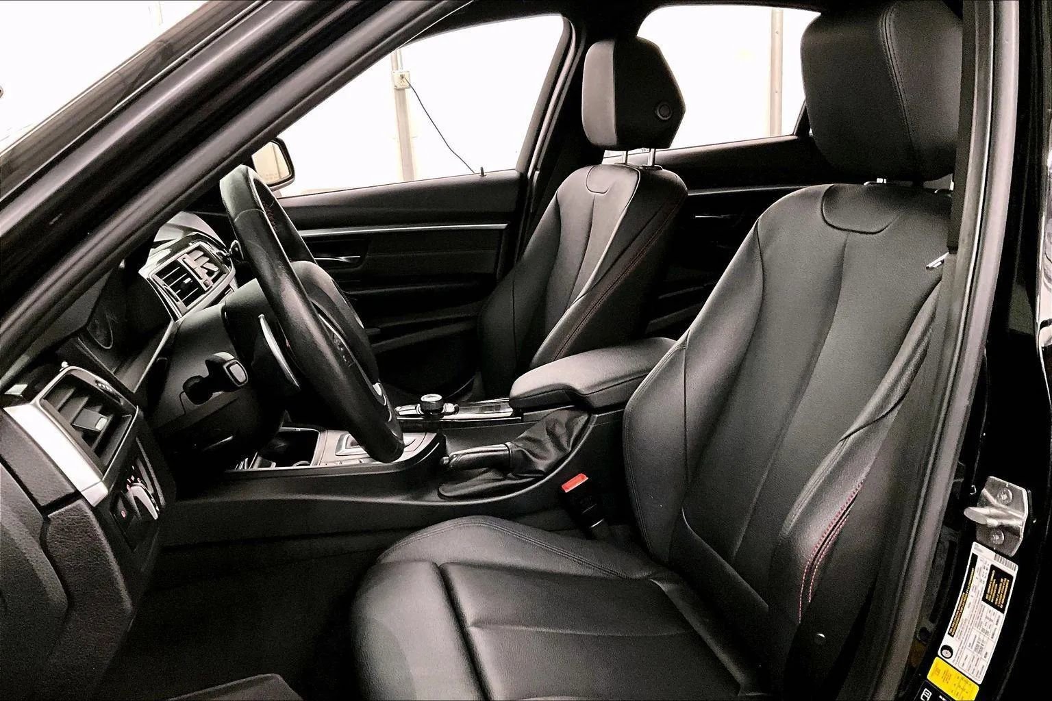 Used 2016 BMW 328i xDrive Sedan image 24